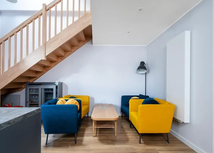 Two Levels Spacious - 116m2, Four Bedrooms - By Rentujemy Apartment *